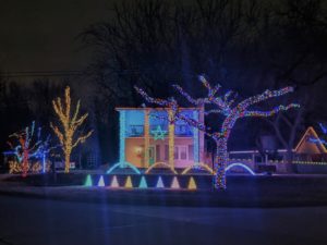 Where To See The Best Christmas Lights In Wichita | 2024