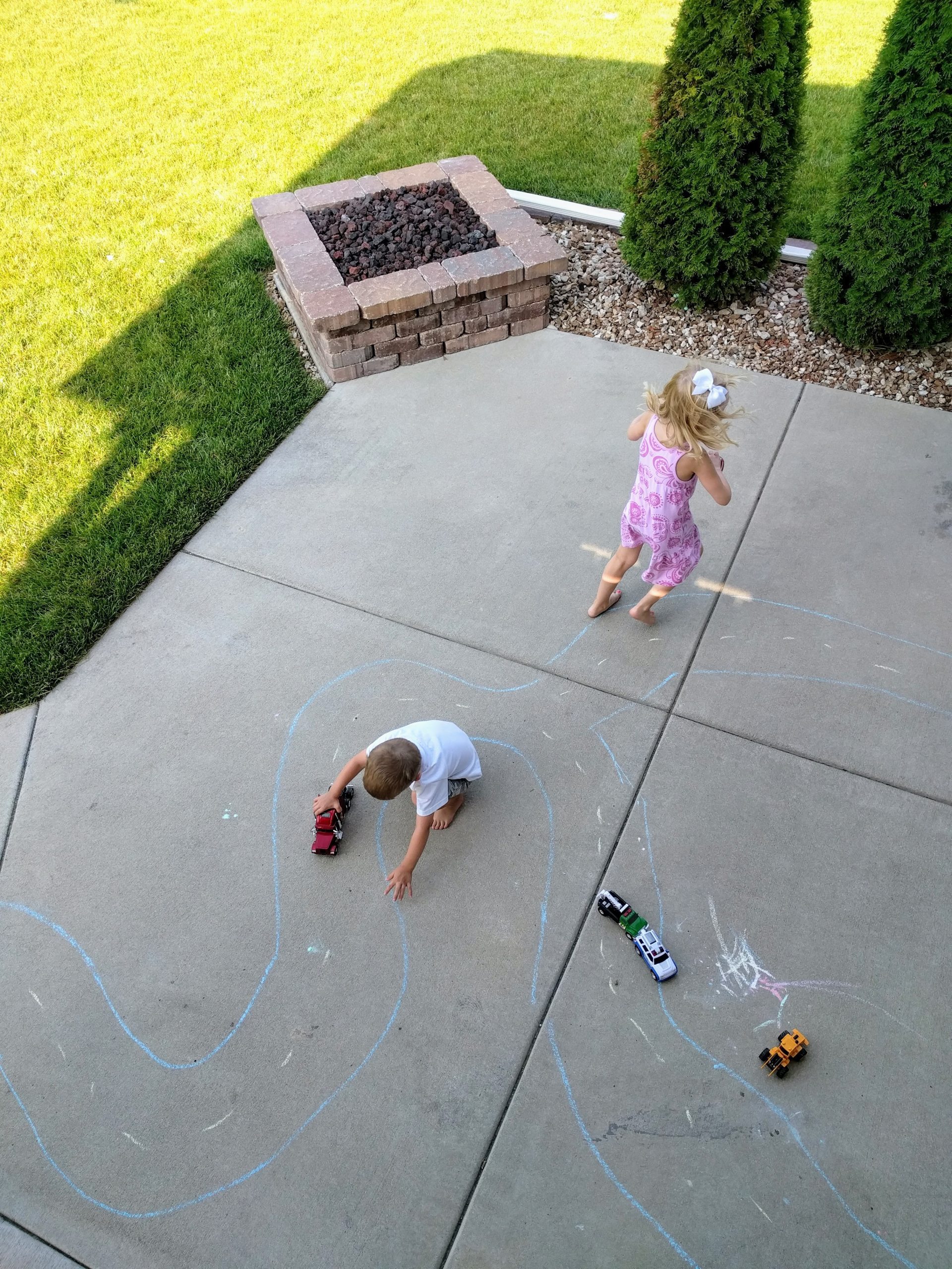 30 Backyard Games & Driveway Activities to Keep Kids Busy