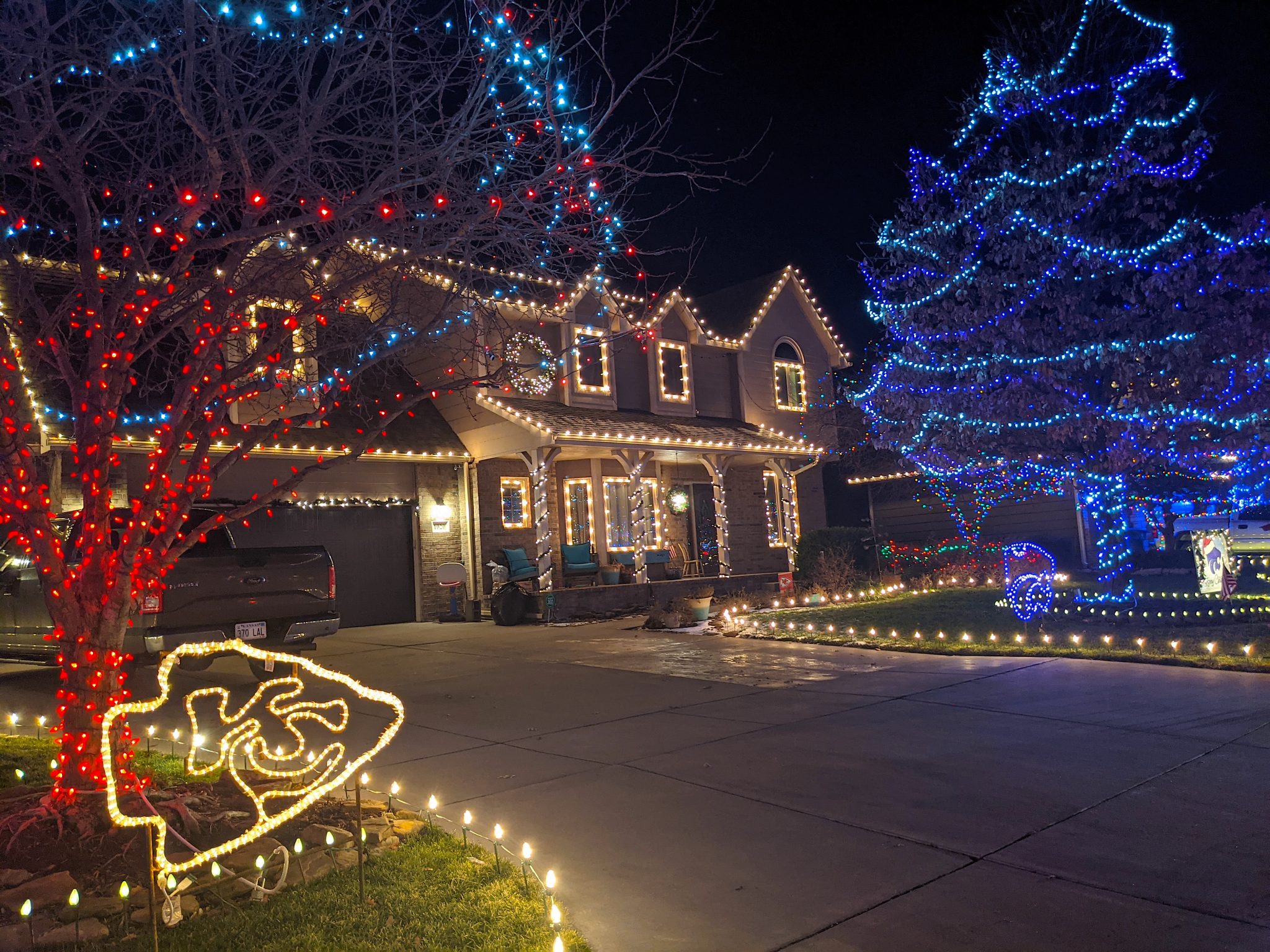 Where To See The Best Christmas Lights In Wichita | 2024